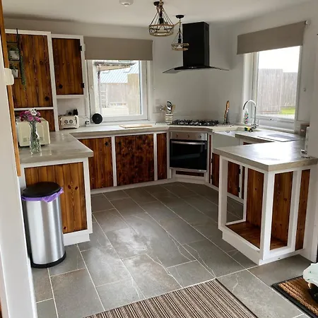 Chalet Wheal Rock - Luxury 2 Bed